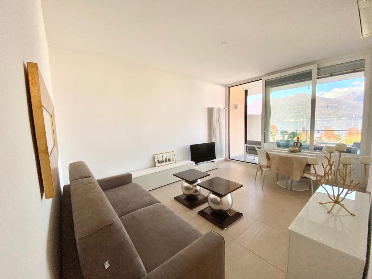 Appartamento Palazzo Di Vetro Luino Ngoại thất bức ảnh